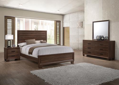 Brandon 4-piece Queen or King Bedroom Set Warm Brown