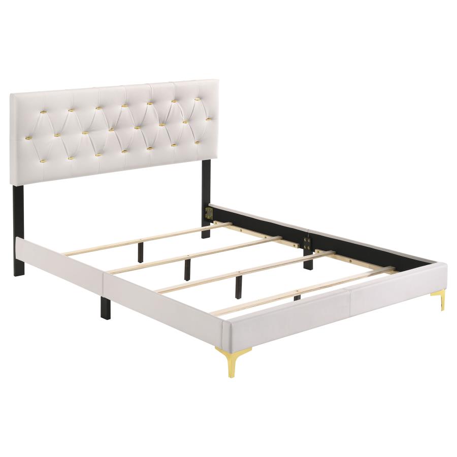 Kendall 4-piece Bedroom Set White or Black with Gold Accents